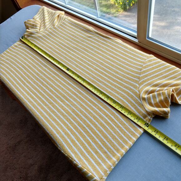 Lane Bryant Sunshine Striped Tunic Top 18 / 20 lightweight sweater short sleeves - Picture 10 of 12